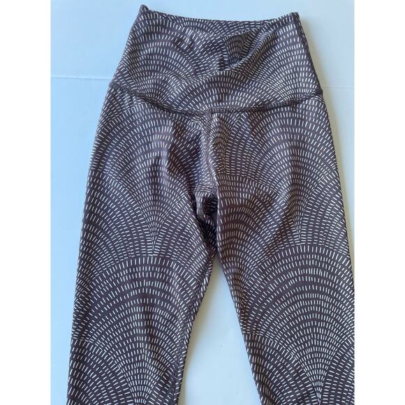 Beyond Yoga Lux Etched Fans High Rise Leggings Size Small - Picture 4 of 8